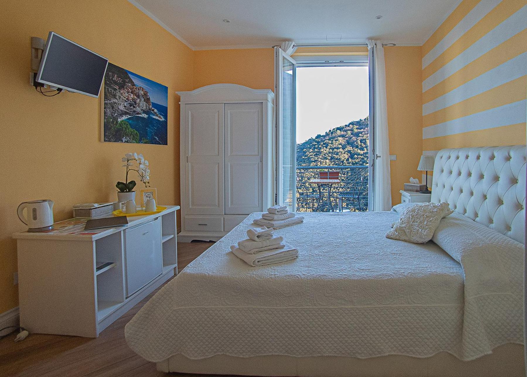 Agriturismo La Pietra 1 E La Pietra 2 La Spezia Eksteriør billede