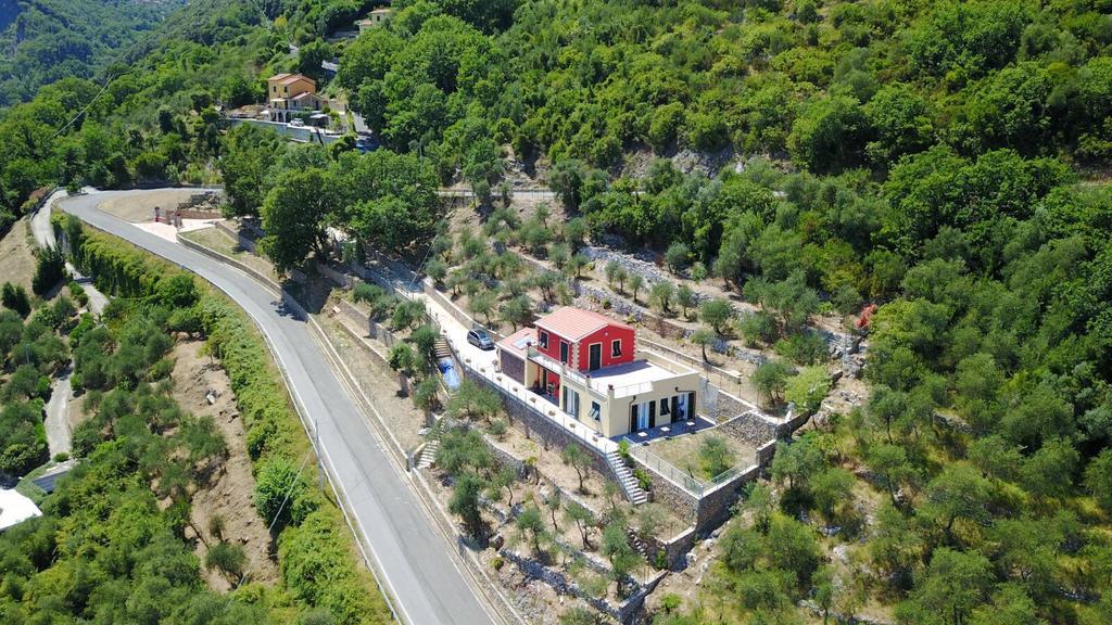 Agriturismo La Pietra 1 E La Pietra 2 La Spezia Eksteriør billede